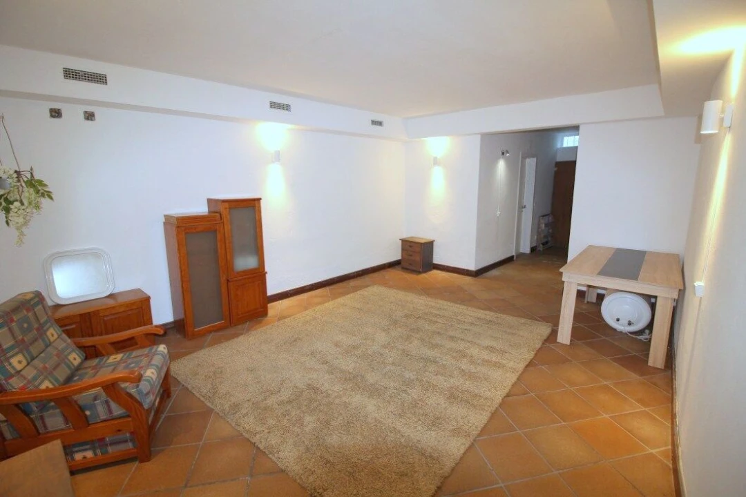 Moradia T2 para Venda em Armação de Pera Foto 1