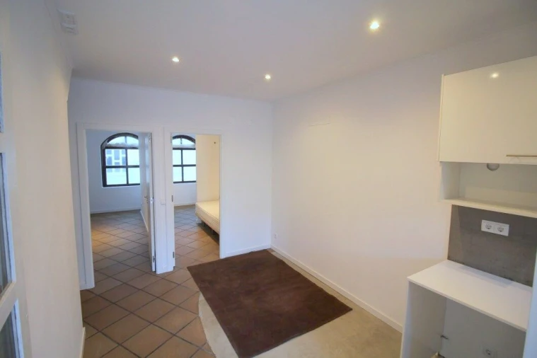 Moradia T2 para Venda em Armação de Pera Foto 3