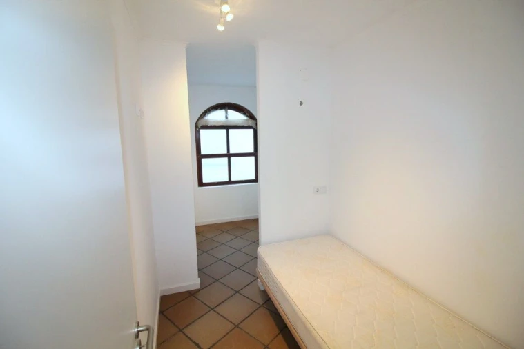 Moradia T2 para Venda em Armação de Pera Foto 9