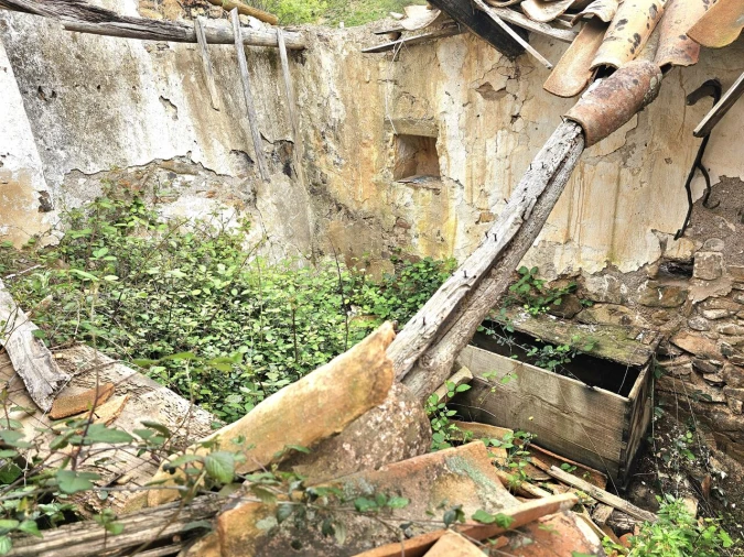 Armazém para Venda em Alferce Foto 5