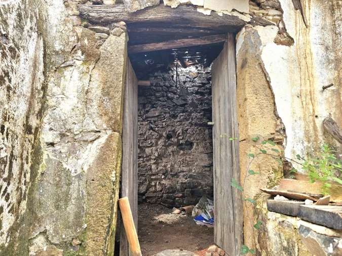 Armazém para Venda em Alferce Foto 8