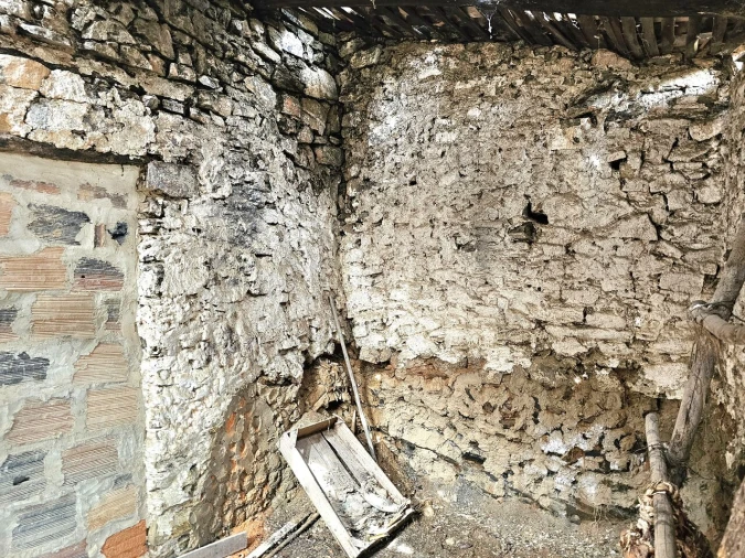 Armazém para Venda em Alferce Foto 9