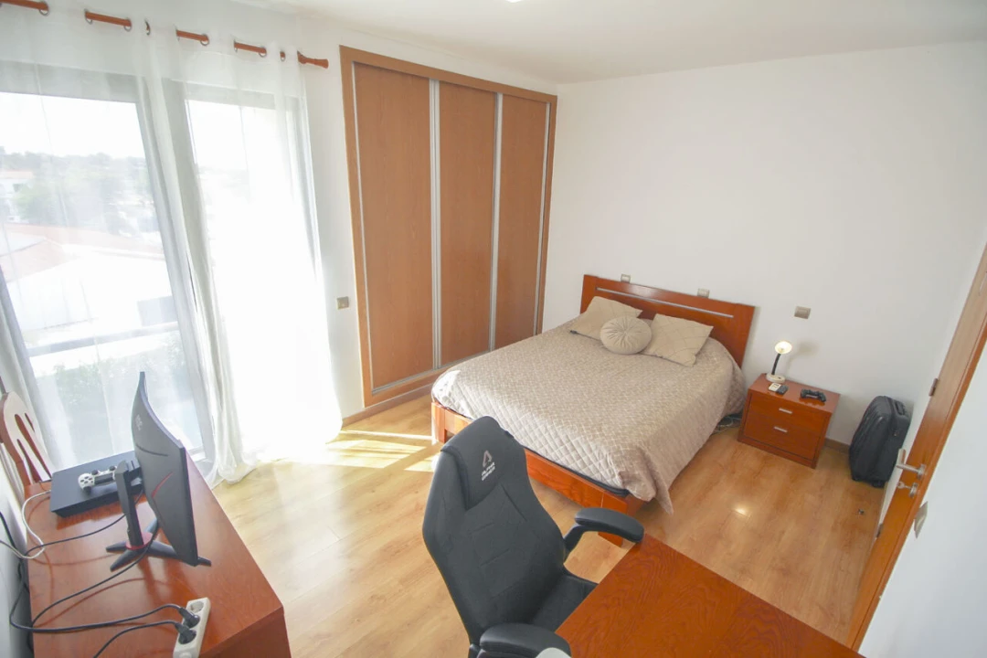 Moradia T3 para Venda em Ferreiras Foto 27