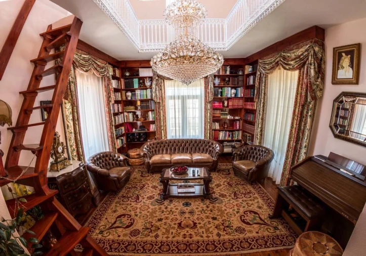 Moradia T6 para Venda em Silves Foto 2