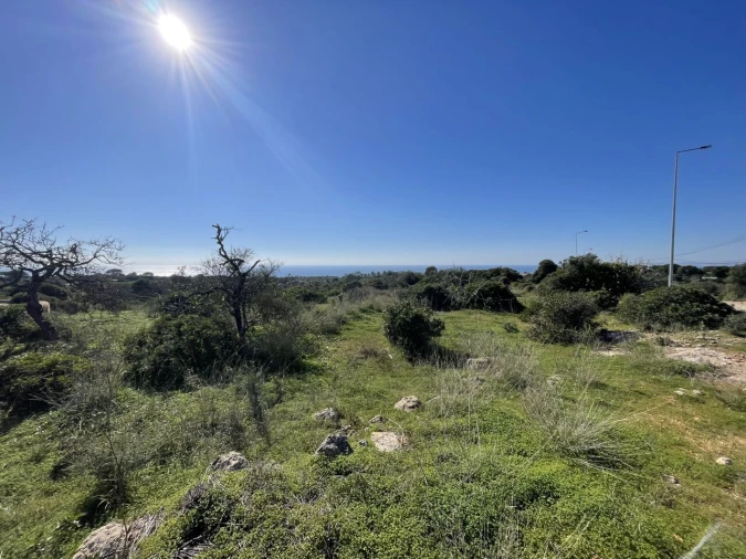 Terreno para Venda em Ferragudo Foto 3