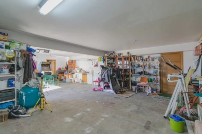 Moradia T8 para Venda em Albufeira e Olhos de Água