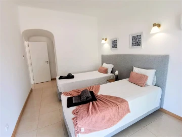 Moradia T3 para Venda em Albufeira e Olhos de Água
