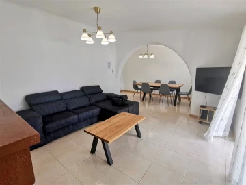 Moradia T3 para Venda em Albufeira e Olhos de Água