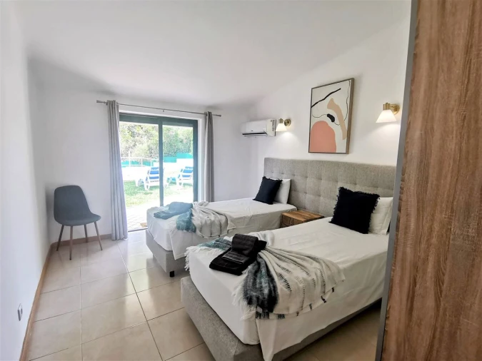 Moradia T3 para Venda em Albufeira e Olhos de Água Foto 12