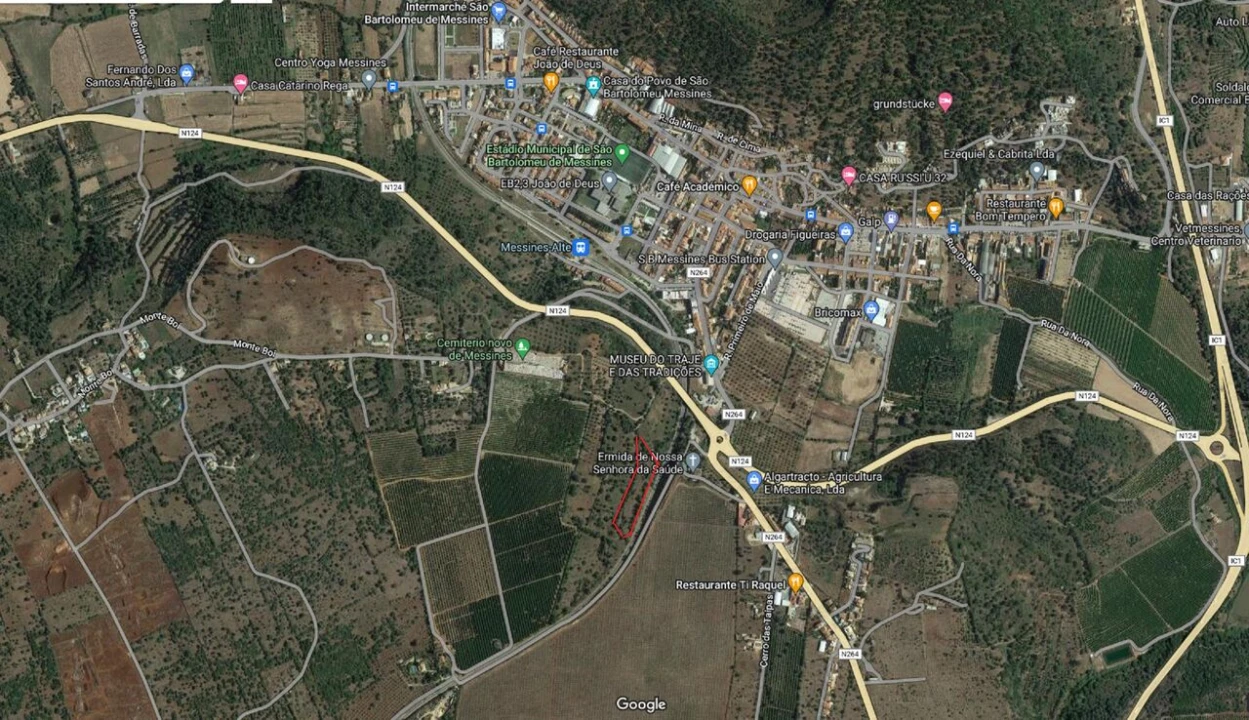 Terreno para Venda em São Bartolomeu de Messines Foto 1