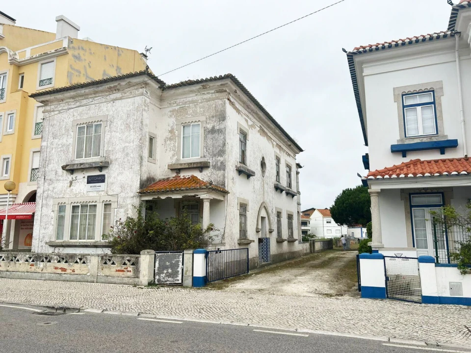 Moradia T12 para Venda em São Martinho do Porto Foto 8