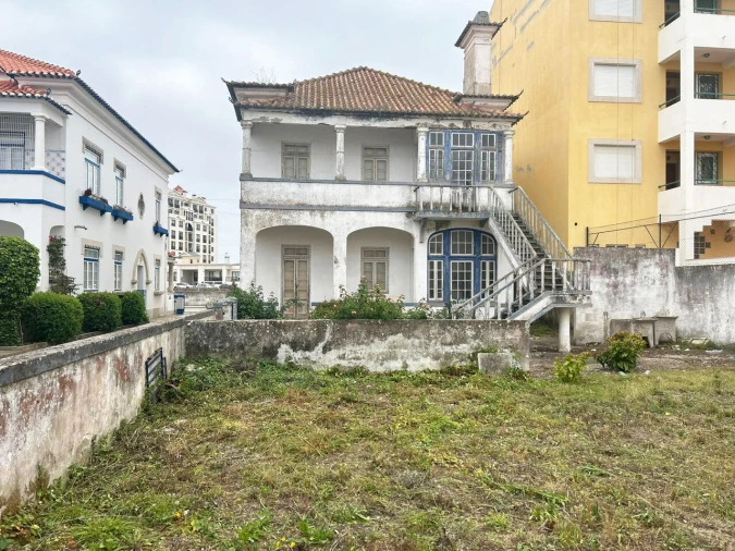 Moradia T12 para Venda em São Martinho do Porto Foto 10