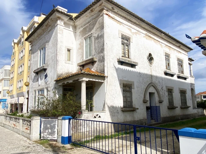 Moradia T12 para Venda em São Martinho do Porto Foto 3