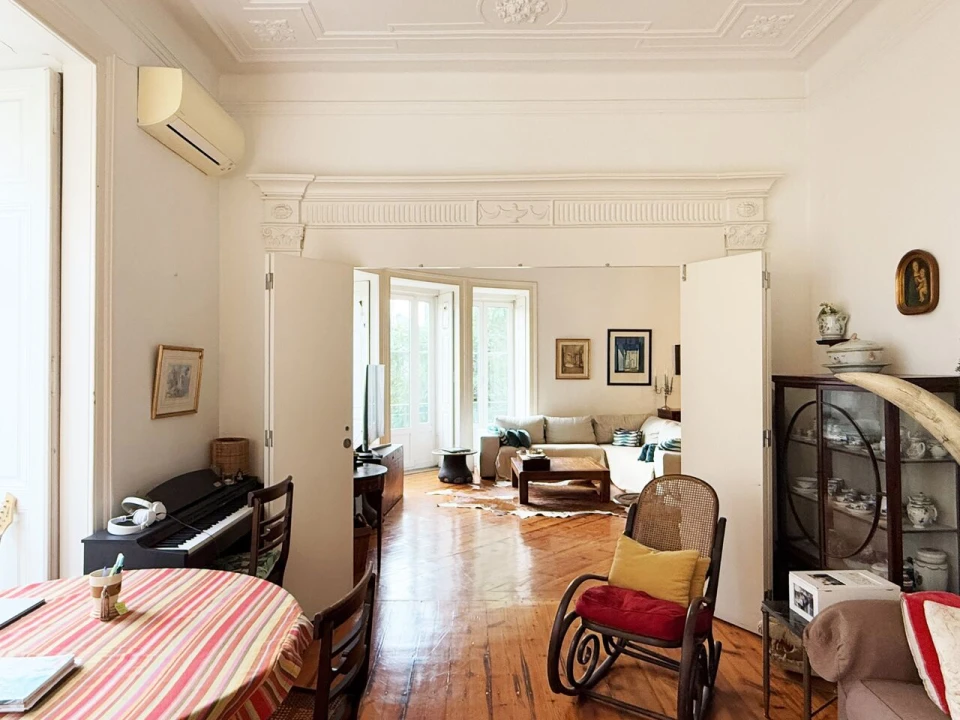 Apartamento T5 para Venda em Avenidas Novas Foto 13