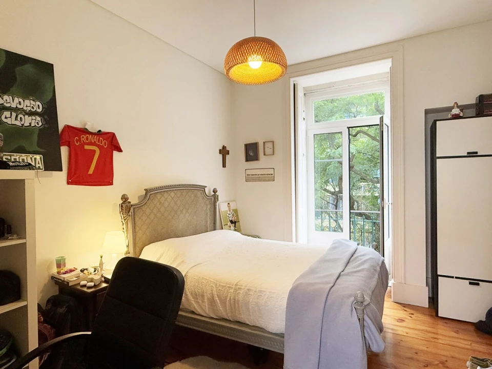Apartamento T5 para Venda em Avenidas Novas Foto 25