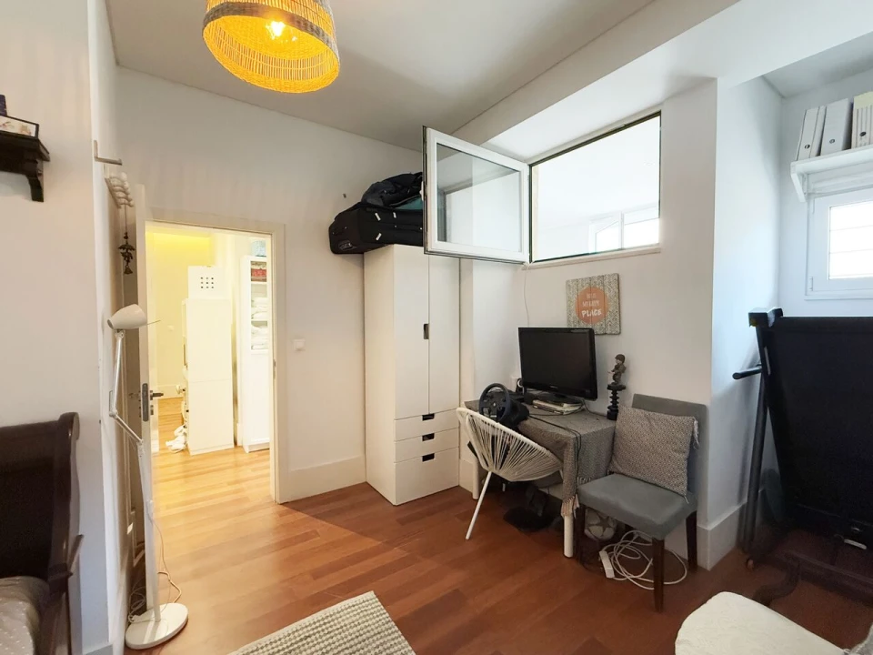 Apartamento T5 para Venda em Avenidas Novas Foto 38