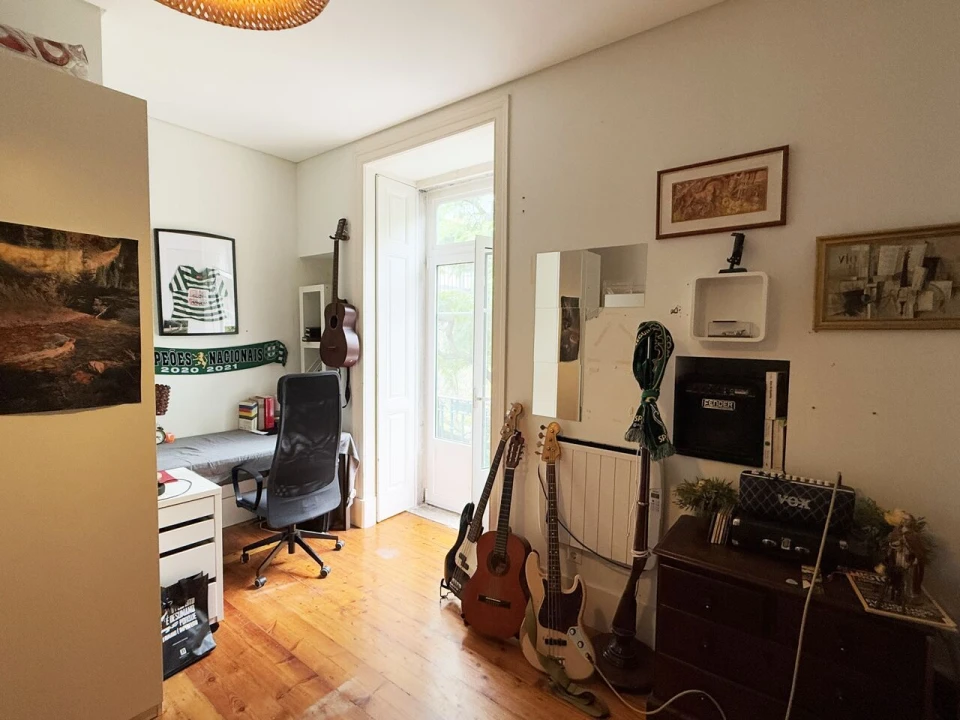 Apartamento T5 para Venda em Avenidas Novas Foto 33