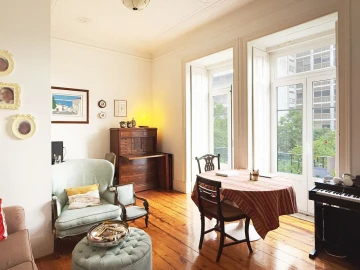 Apartamento T5 para Venda em Avenidas Novas