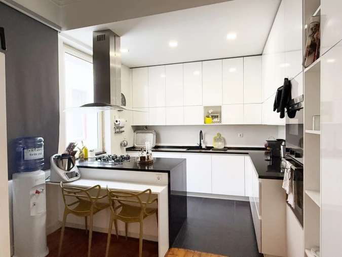 Apartamento T5 para Venda em Avenidas Novas Foto 20