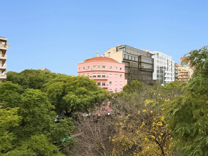 Apartamento T5 para Venda em Avenidas Novas Foto 8