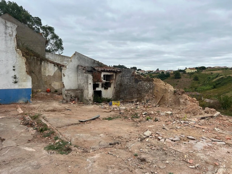 Moradia T3 para Venda em Olhalvo Foto 9