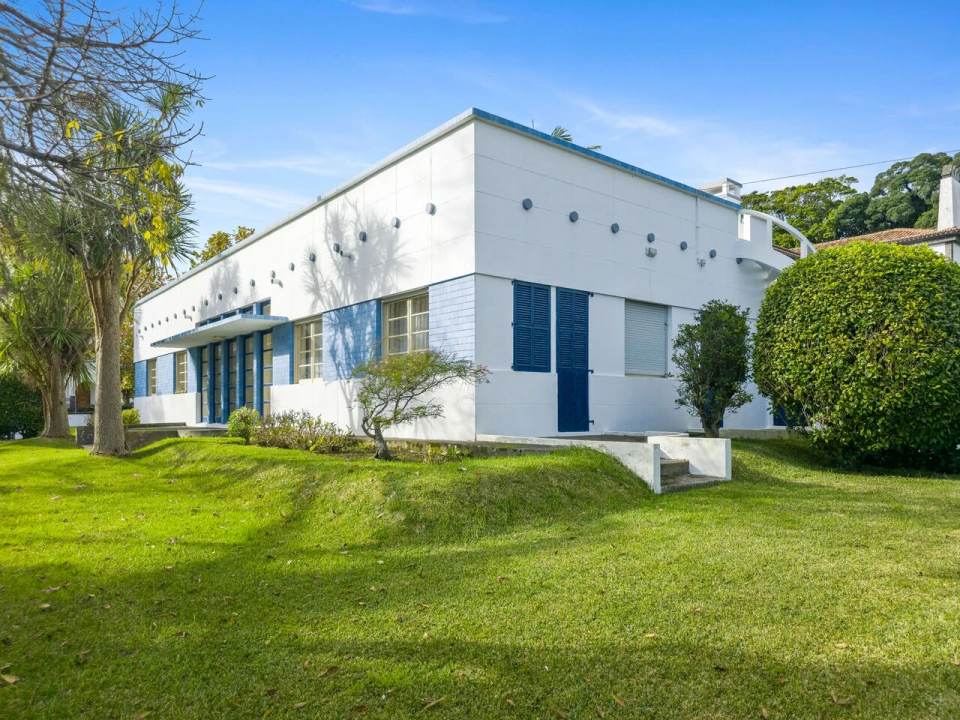 Moradia T5 para Venda em Ponta Delgada (São Sebastião) Foto 1