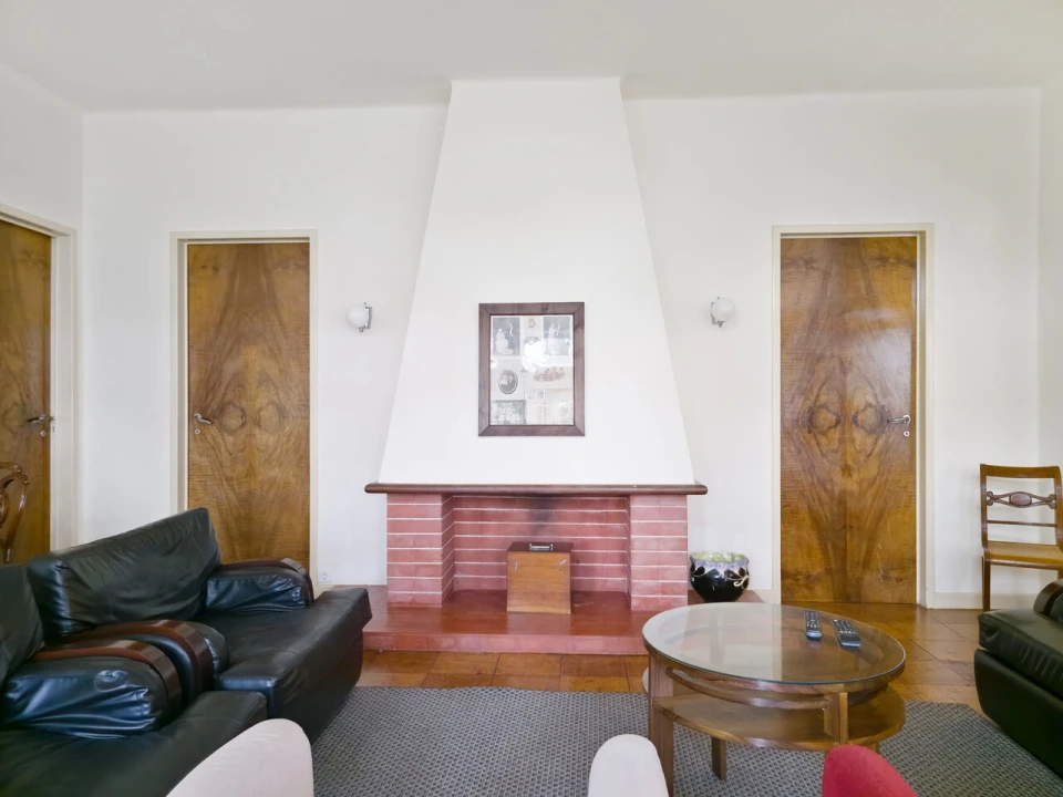 Moradia T5 para Venda em Ponta Delgada (São Sebastião) Foto 32