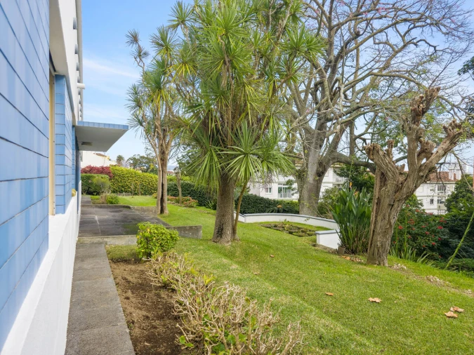 Moradia T5 para Venda em Ponta Delgada (São Sebastião) Foto 46