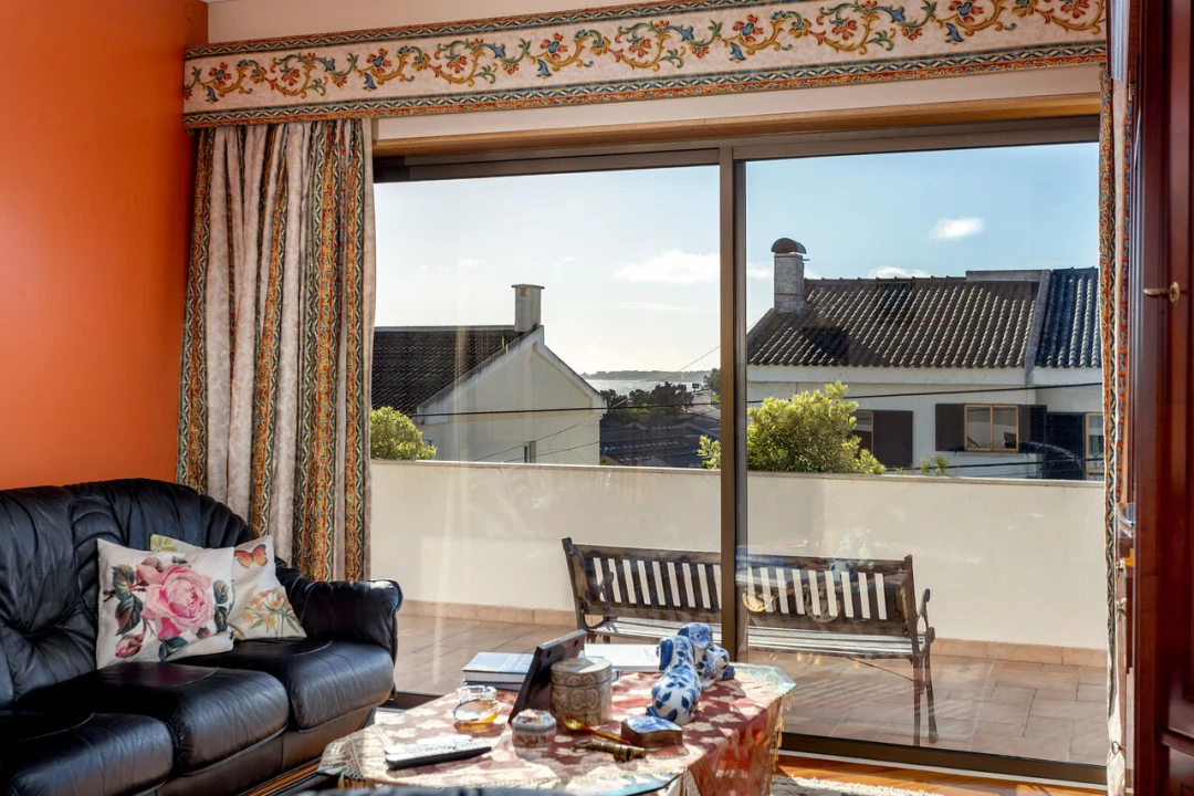 Moradia T6 para Venda em Algés, Linda-A-Velha e Cruz Quebrada-Dafundo Foto 25