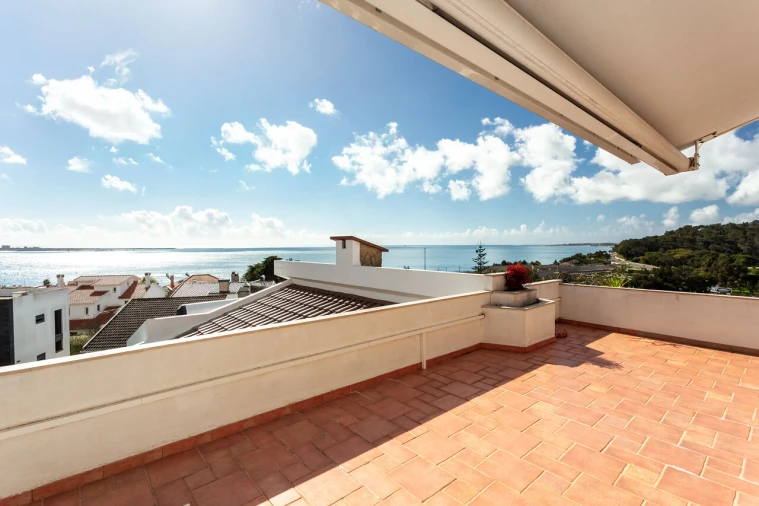 Moradia T6 para Venda em Algés, Linda-A-Velha e Cruz Quebrada-Dafundo Foto 10