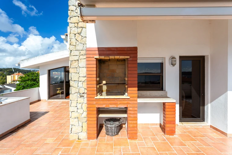 Moradia T6 para Venda em Algés, Linda-A-Velha e Cruz Quebrada-Dafundo Foto 14