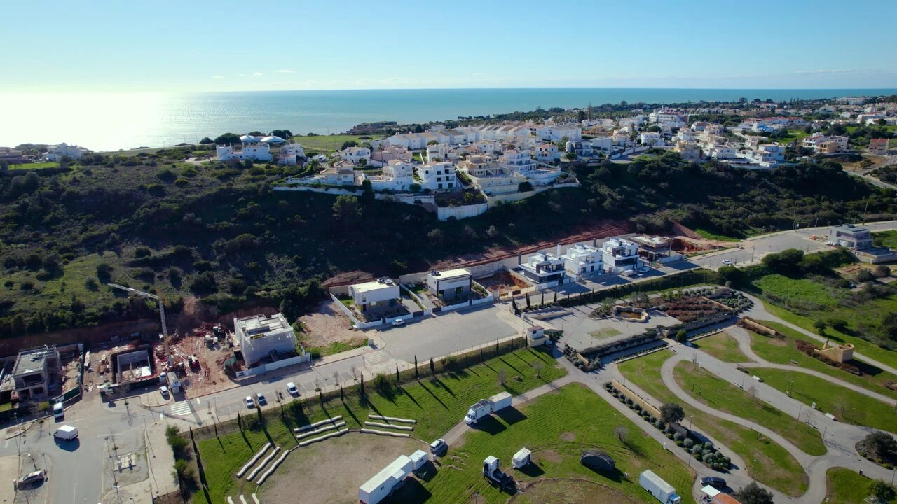 Moradia T4 para Venda em Albufeira e Olhos de Água Foto 51