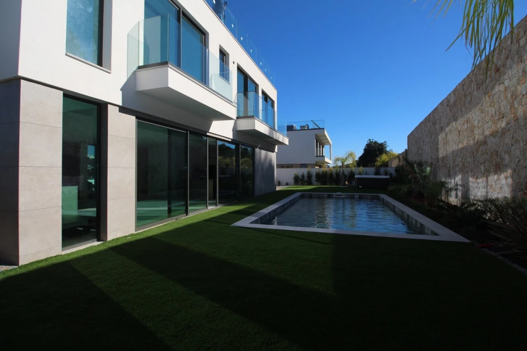 Moradia T4 para Venda em Albufeira e Olhos de Água Foto 3
