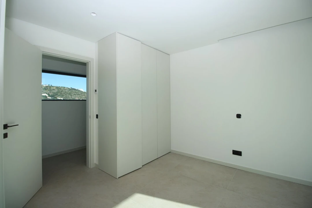 Moradia T4 para Venda em Albufeira e Olhos de Água Foto 31
