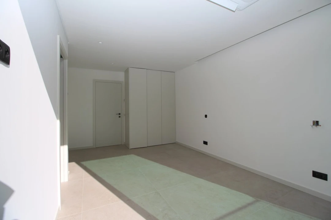 Moradia T4 para Venda em Albufeira e Olhos de Água Foto 34