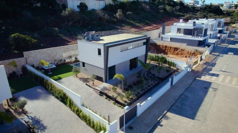 Moradia T4 para Venda em Albufeira e Olhos de Água