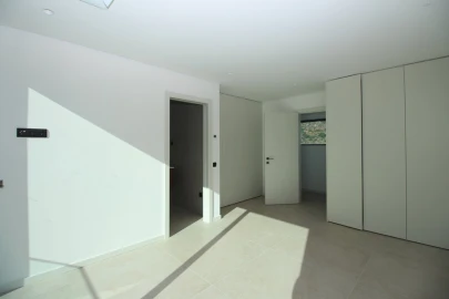 Moradia T4 para Venda em Albufeira e Olhos de Água