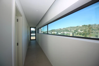 Moradia T4 para Venda em Albufeira e Olhos de Água