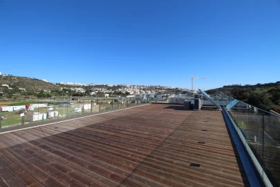 Moradia T4 para Venda em Albufeira e Olhos de Água