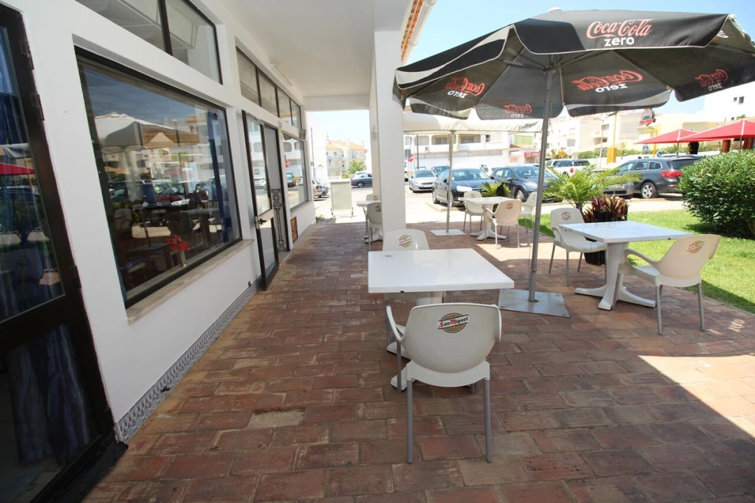 Loja para Venda em Albufeira e Olhos de Água Foto 8