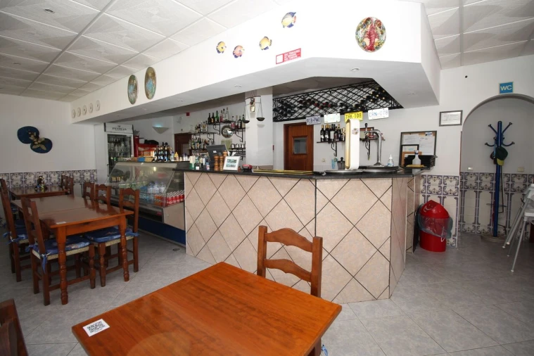 Loja para Venda em Albufeira e Olhos de Água Foto 12