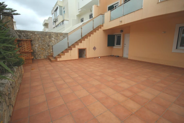 Moradia T4 para Venda em Albufeira e Olhos de Água Foto 37