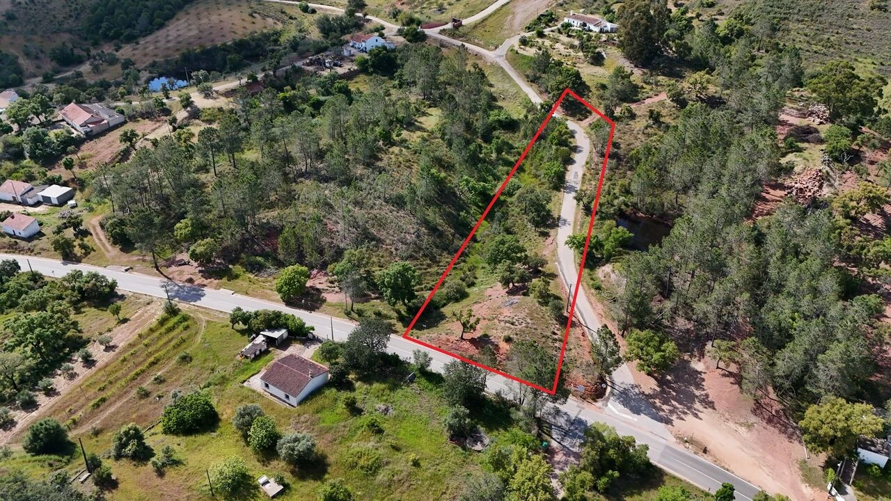 Terreno para Venda em Alte Foto 2