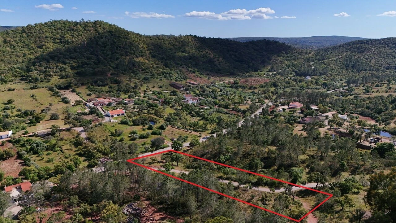 Terreno para Venda em Alte Foto 4