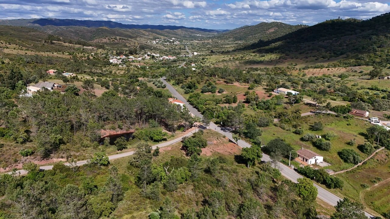 Terreno para Venda em Alte Foto 23
