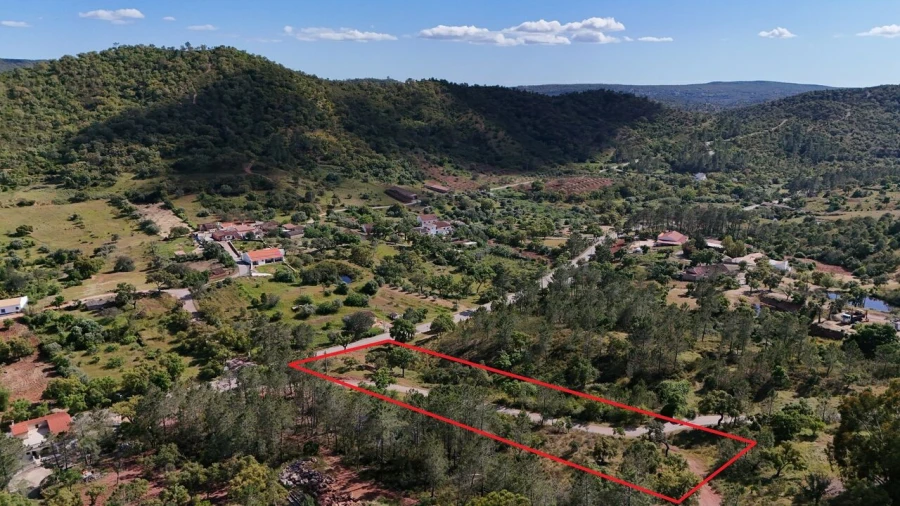 Terreno para Venda em Alte Foto 4