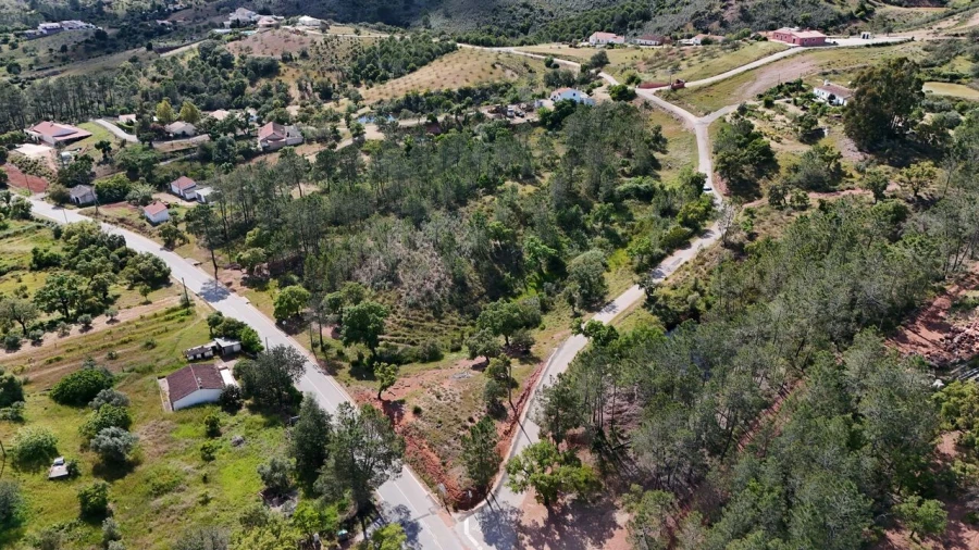 Terreno para Venda em Alte Foto 17