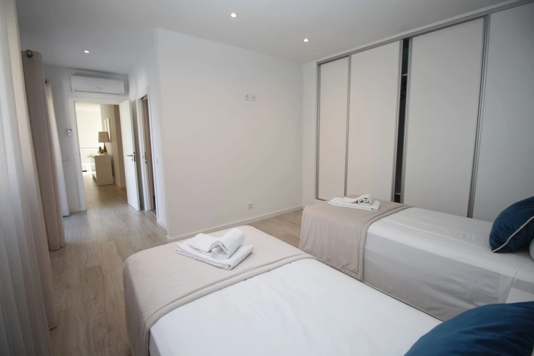 Moradia T7 para Venda em Albufeira e Olhos de Água Foto 44