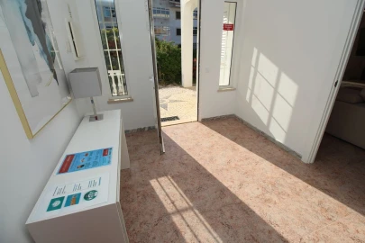 Moradia T7 para Venda em Albufeira e Olhos de Água