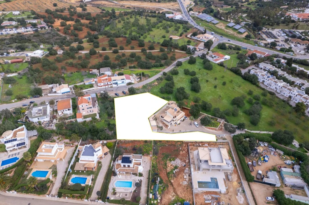 Terreno para Venda em Albufeira e Olhos de Água Foto 11
